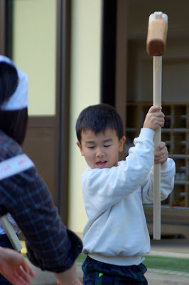 次男の幼稚園にて・餅つき！