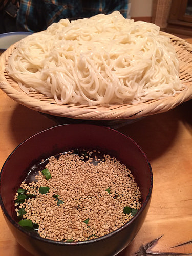 みなさん、生素麺ってぶっかけで食べるのが一番旨いんです！