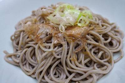 新しいジャンルの麺！「ソバ麺」！